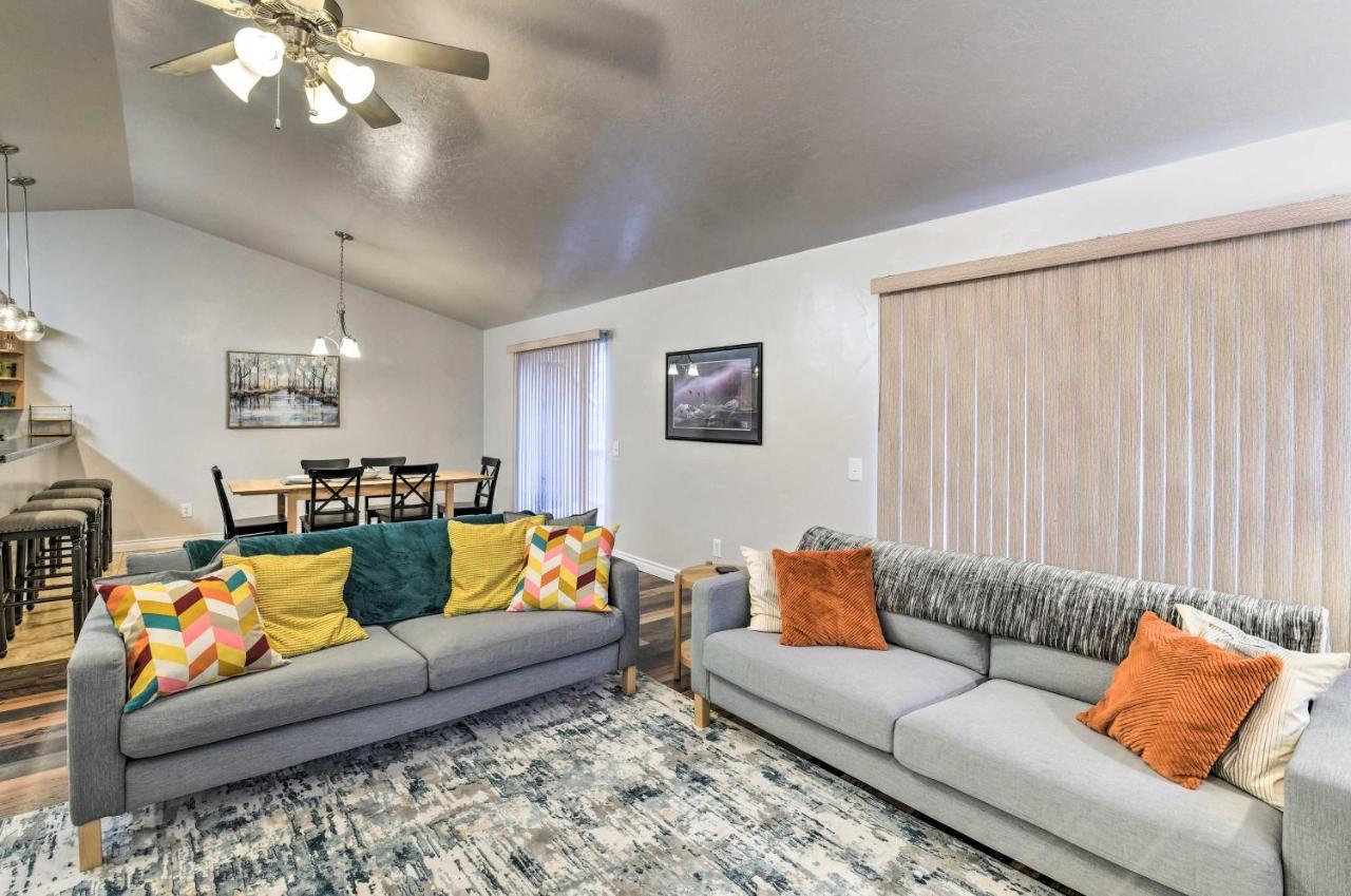 Cozy Anchorage Townhome Less Than Half Mile To Jewel Lake! Exterior foto